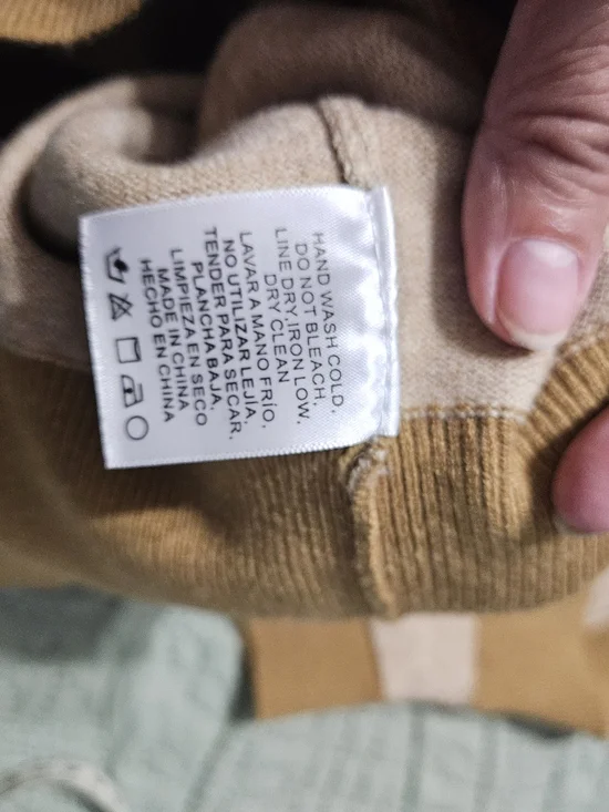 Molly Green Two-Tone Knit Vest in Beige and Camel - Picture 5 of 6